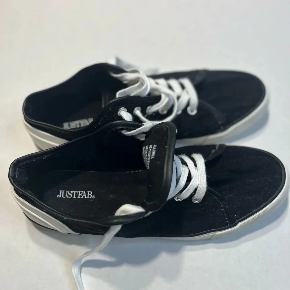 Justfab All Chill Canvas Black and White Sneakers. Good condition almost new. - Picture 11 of 11
